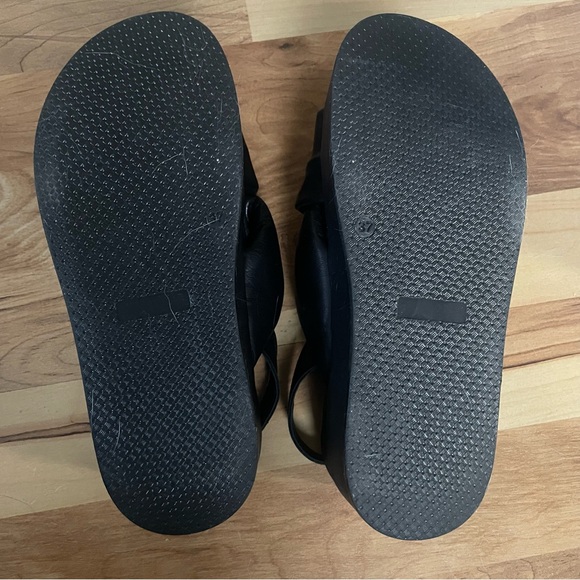 Silent D Pier Black Leather Platform Sandal Size 7 - Picture 9 of 9